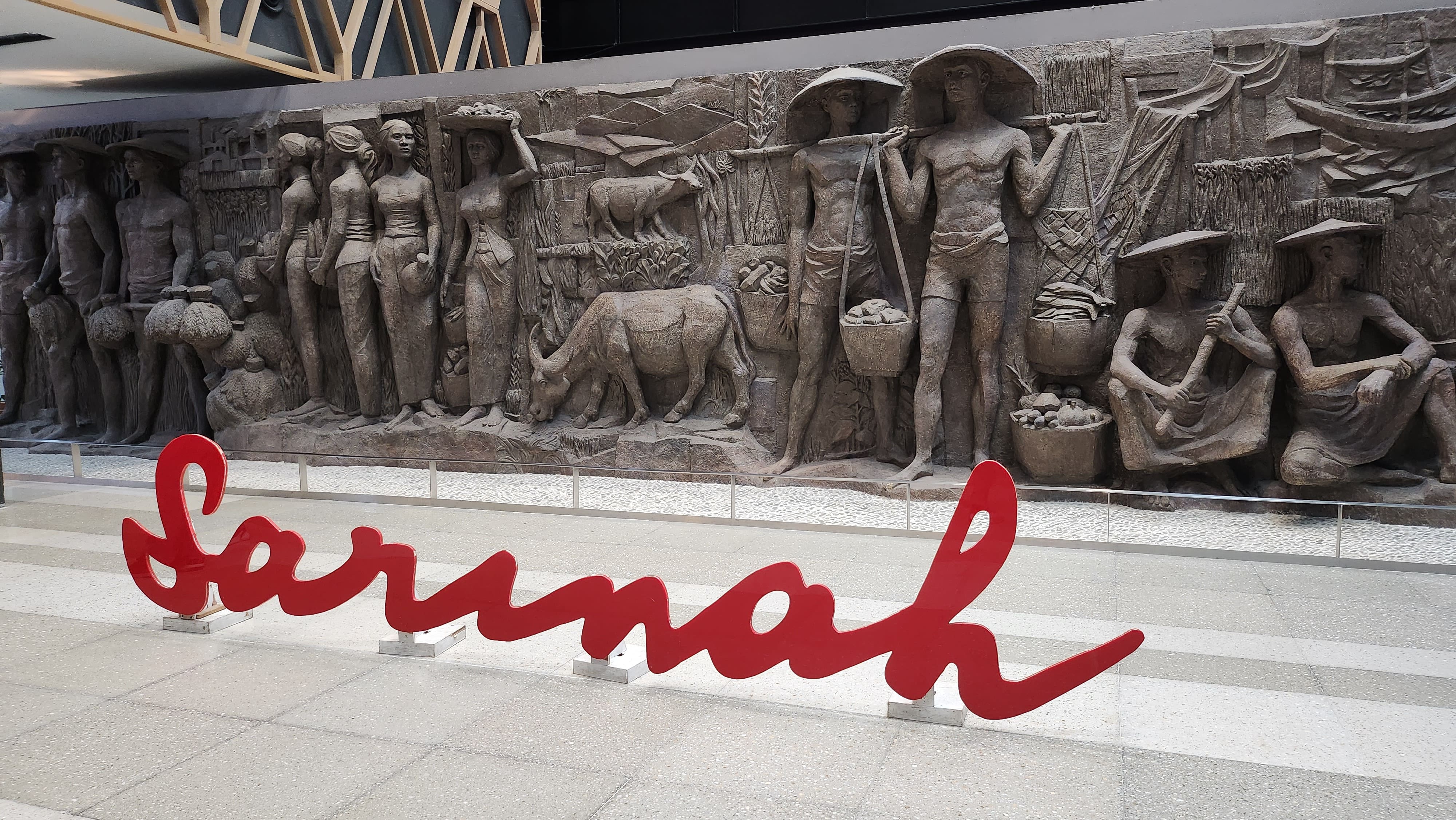 First escalator in Indonesia Sarinah Jakarta